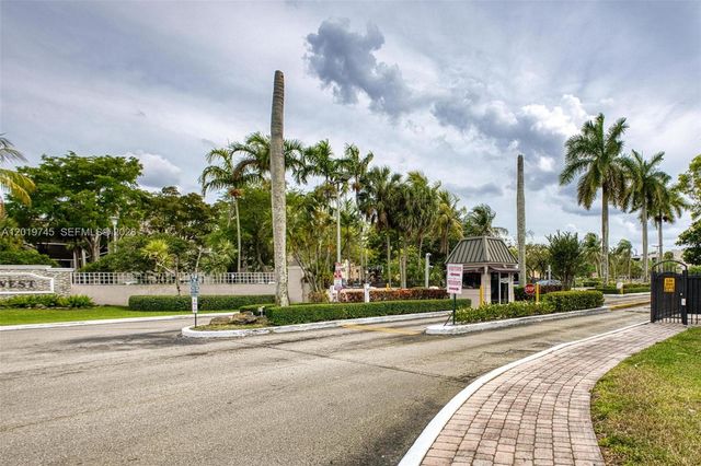 8600 SW 133rd Ave Rd 410, Miami, FL 33183