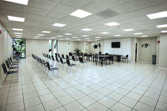 8600 SW 133rd Ave Rd 410, Miami, FL 33183