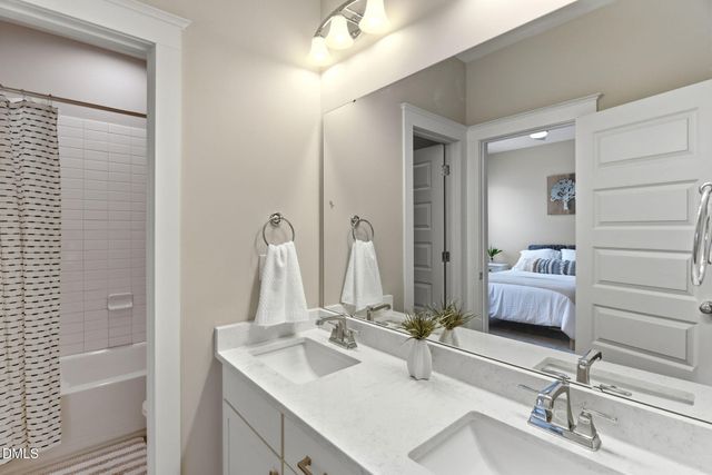 361 Old Piedmont Circle, Chapel Hill, NC 27516