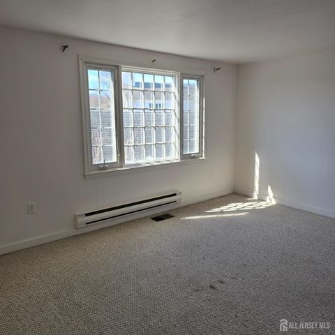 14 Sussex Way 14N, Monroe, NJ 08831