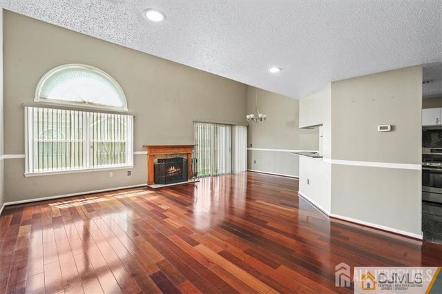 834 Edpas Road, New Brunswick, NJ 08901