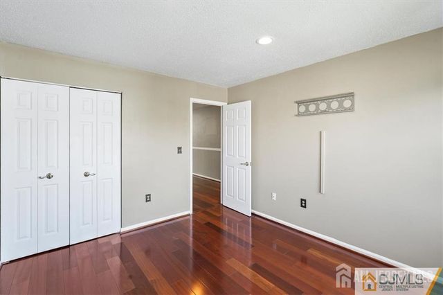 834 Edpas Road, New Brunswick, NJ 08901