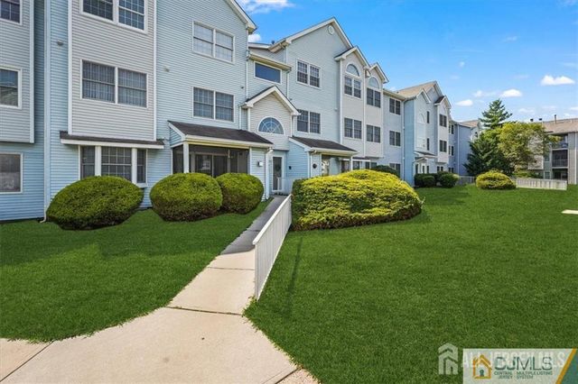 834 Edpas Road, New Brunswick, NJ 08901