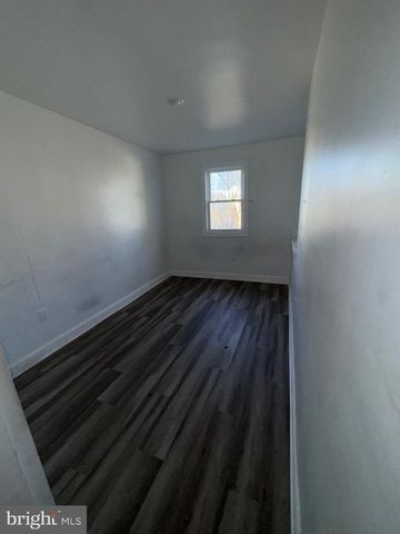 3727 MELON ST, Philadelphia, PA 19104