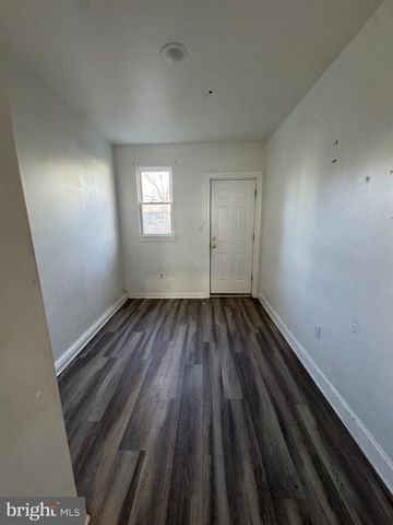 3727 MELON ST, Philadelphia, PA 19104