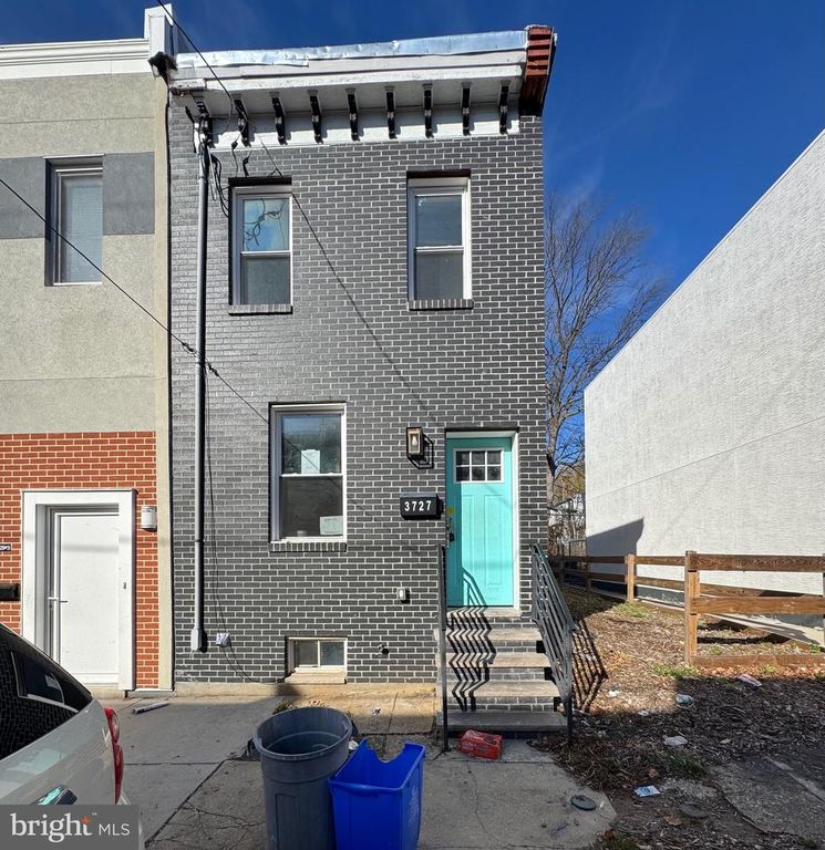 3727 MELON ST, Philadelphia, PA 19104