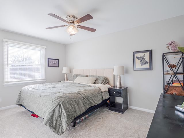 840 Appletree Drive, Schererville, IN 46375