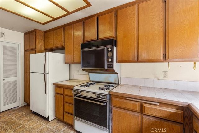 1140 Walnut Grove D, Rosemead, CA 91770
