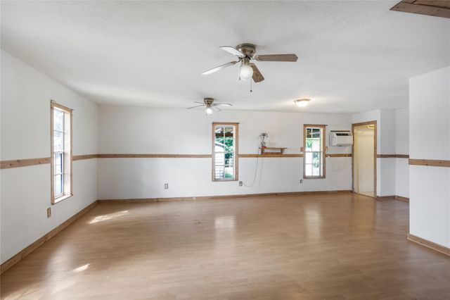 11201 Bentley Street, Houston, TX 77093