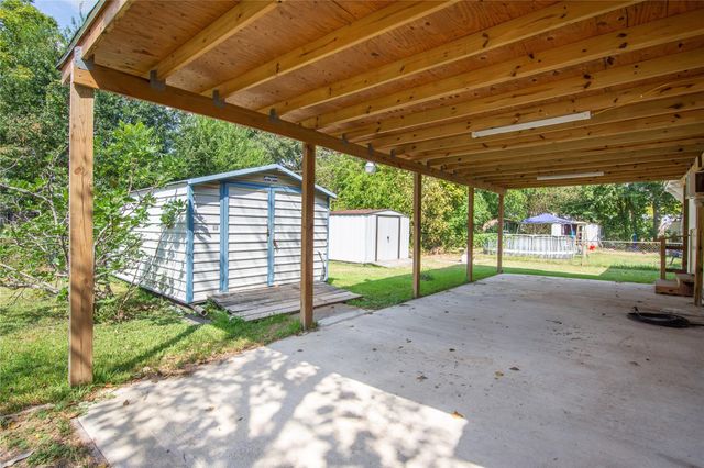 11201 Bentley Street, Houston, TX 77093