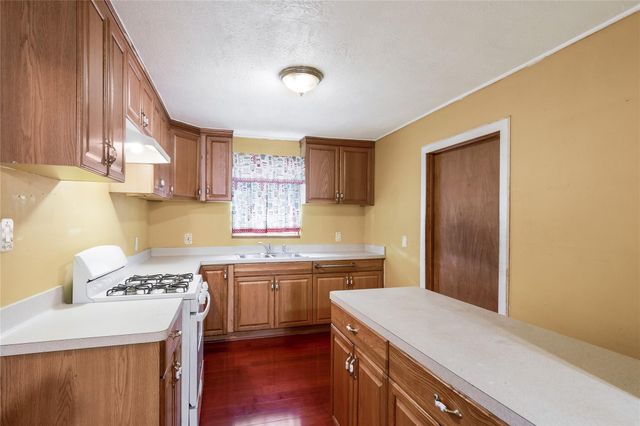 11201 Bentley Street, Houston, TX 77093
