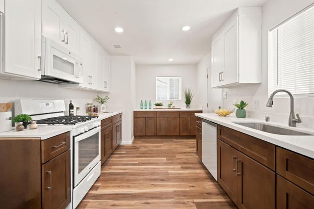1404 Middlefield Ave, Stockton, CA 95204