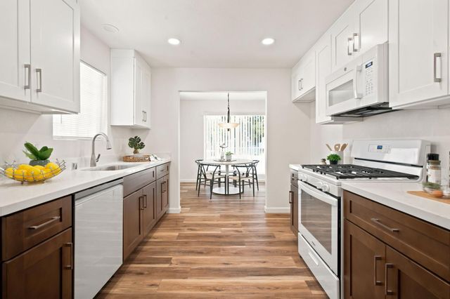1404 Middlefield Ave, Stockton, CA 95204