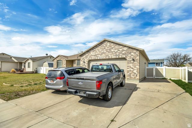 2882 S ADAM HILL WAY, Magna, UT 84044
