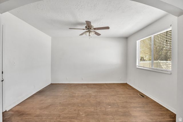 2882 S ADAM HILL WAY, Magna, UT 84044