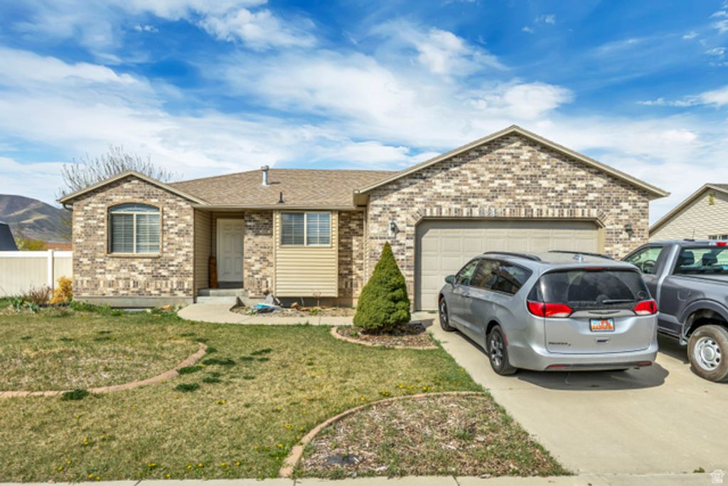 2882 S ADAM HILL WAY, Magna, UT 84044