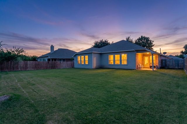 106 Aspenwood Trail, Forney, TX 75126