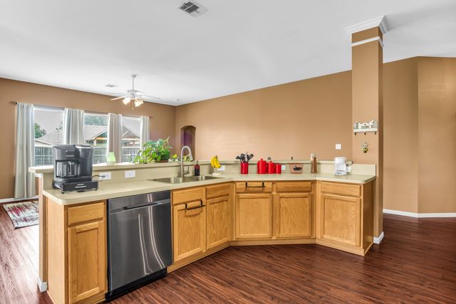 106 Aspenwood Trail, Forney, TX 75126