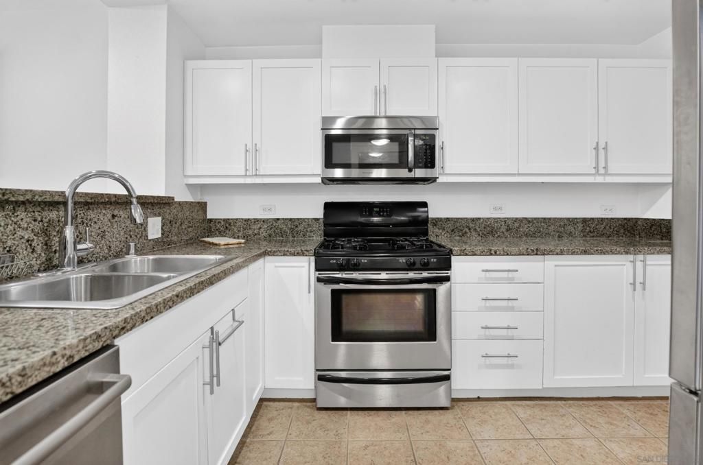 530 K 211, San Diego, CA 92101 — photo 5