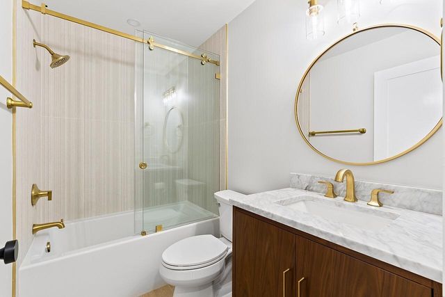 706 Flamevine Lane, Vero Beach, FL 32963