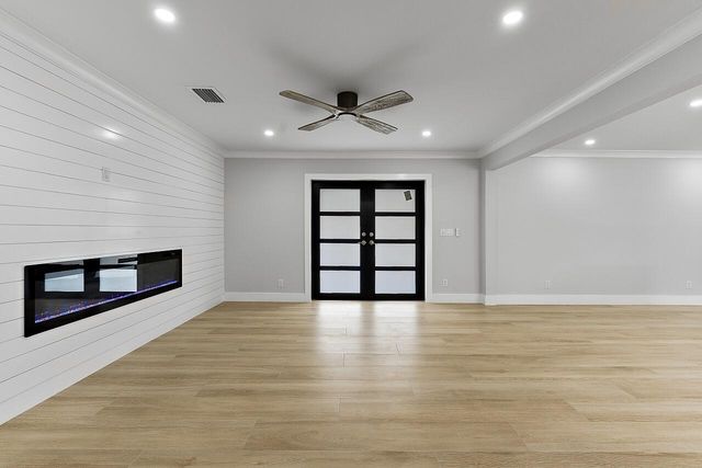 706 Flamevine Lane, Vero Beach, FL 32963