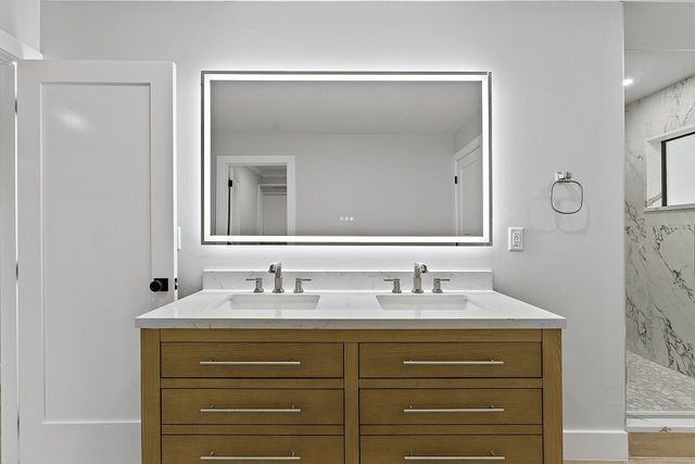 706 Flamevine Lane, Vero Beach, FL 32963