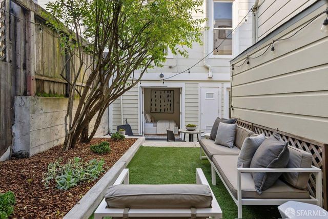 669 Shrader Street, San Francisco, CA 94117