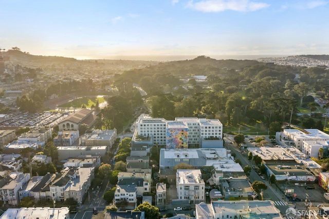 669 Shrader Street, San Francisco, CA 94117