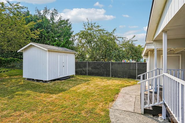 923 16th Street SW, Puyallup, WA 98371