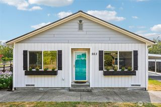 923 16th Street SW, Puyallup, WA 98371