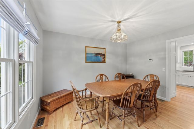 130 Village Hill Lane, North Kingstown, RI 02852