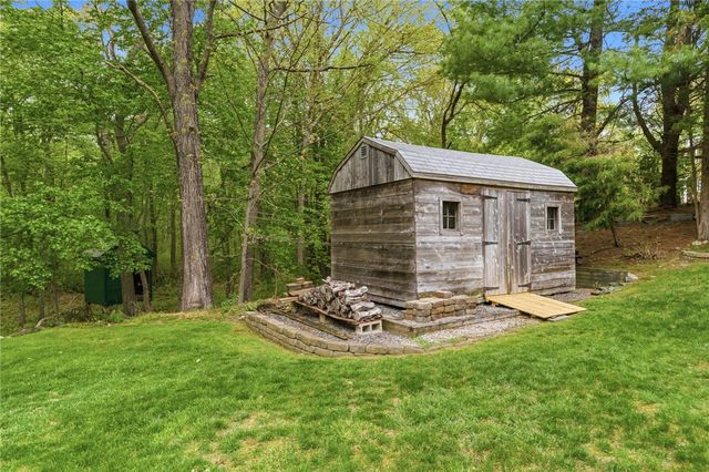 130 Village Hill Lane, North Kingstown, RI 02852