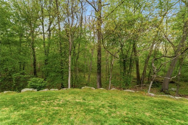 130 Village Hill Lane, North Kingstown, RI 02852