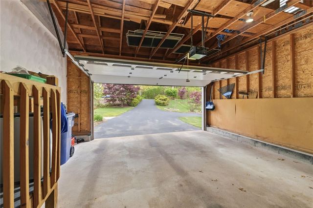 130 Village Hill Lane, North Kingstown, RI 02852