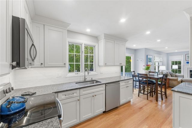 130 Village Hill Lane, North Kingstown, RI 02852