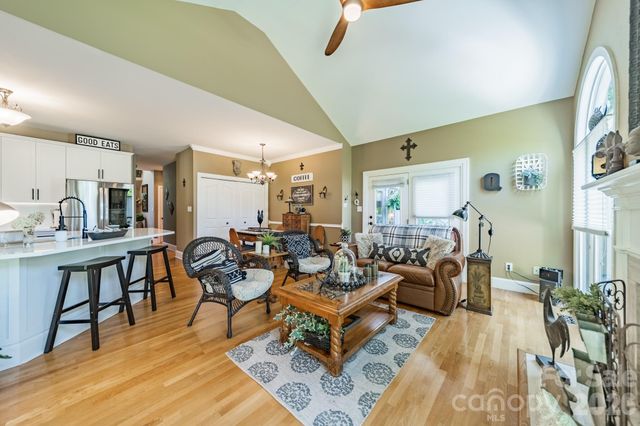 11043 Seven Coves Drive, Tega Cay, SC 29708