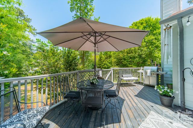11043 Seven Coves Drive, Tega Cay, SC 29708