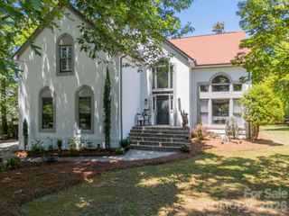 11043 Seven Coves Drive, Tega Cay, SC 29708