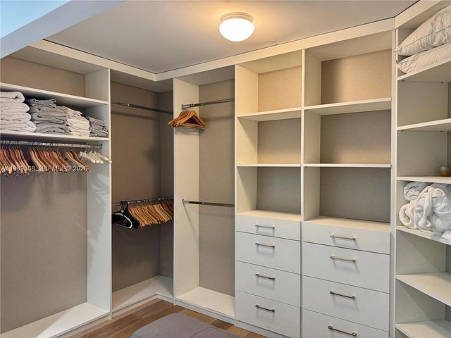 350 Ocean Dr 406N, Key Biscayne, FL 33149