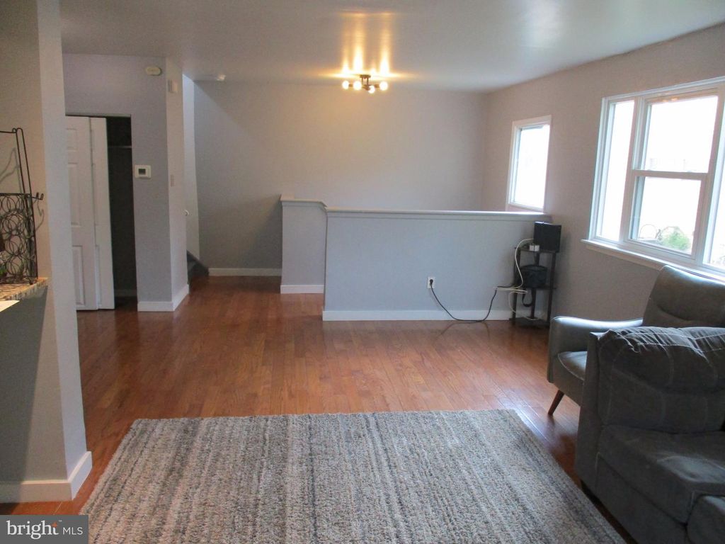 1537 STONEY LN #B, PHILADELPHIA, PA 19115 — photo 2