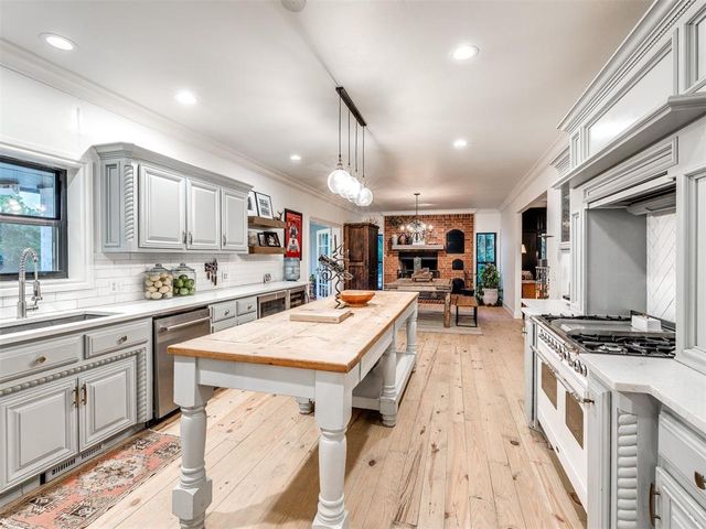 13500 Three Oaks Drive, Jones, OK 73049