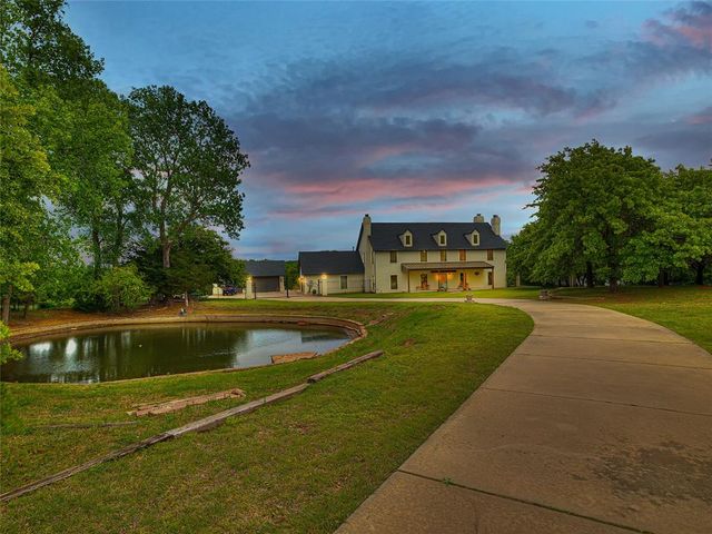 13500 Three Oaks Drive, Jones, OK 73049