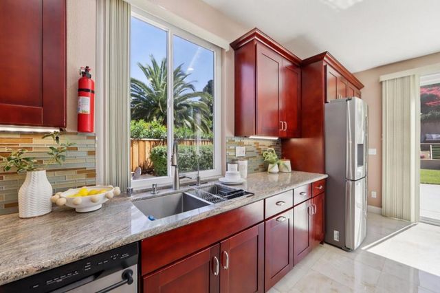 2696 SEQUOIA CREEK Drive, San Jose, CA 95121