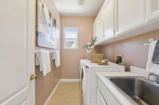 2696 SEQUOIA CREEK Drive, San Jose, CA 95121