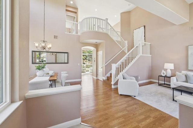 2696 SEQUOIA CREEK Drive, San Jose, CA 95121