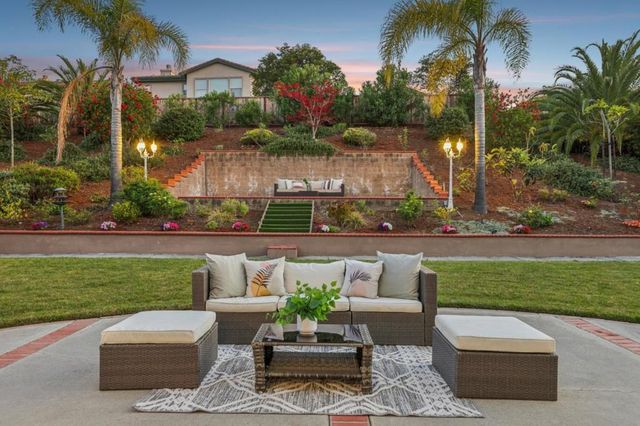 2696 SEQUOIA CREEK Drive, San Jose, CA 95121