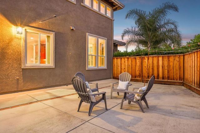 2696 SEQUOIA CREEK Drive, San Jose, CA 95121