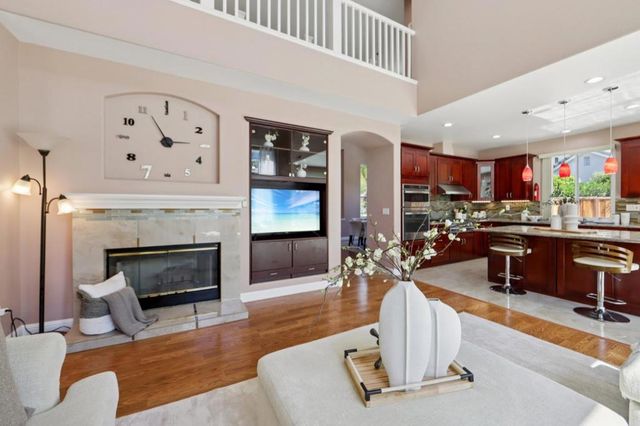 2696 SEQUOIA CREEK Drive, San Jose, CA 95121