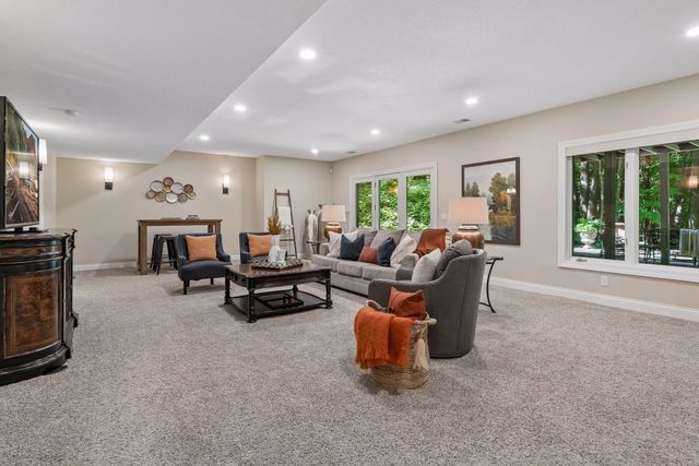 2775 W 150th Street, Shakopee, MN 55379