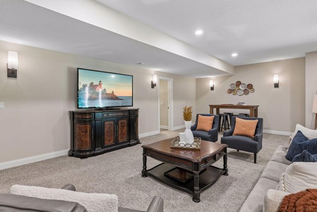 2775 W 150th Street, Shakopee, MN 55379